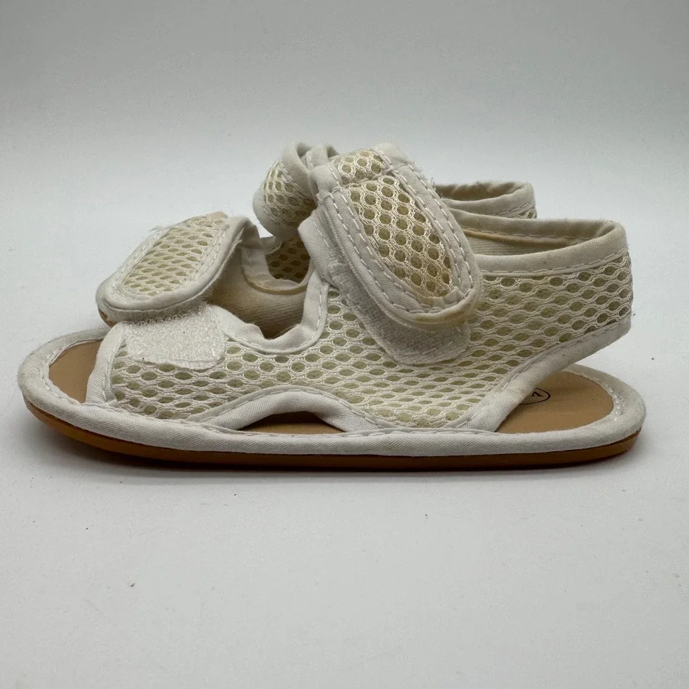 Valen Sina Baby Mesh Sandals Cream Leather Lining Hook Loop Straps Size 7